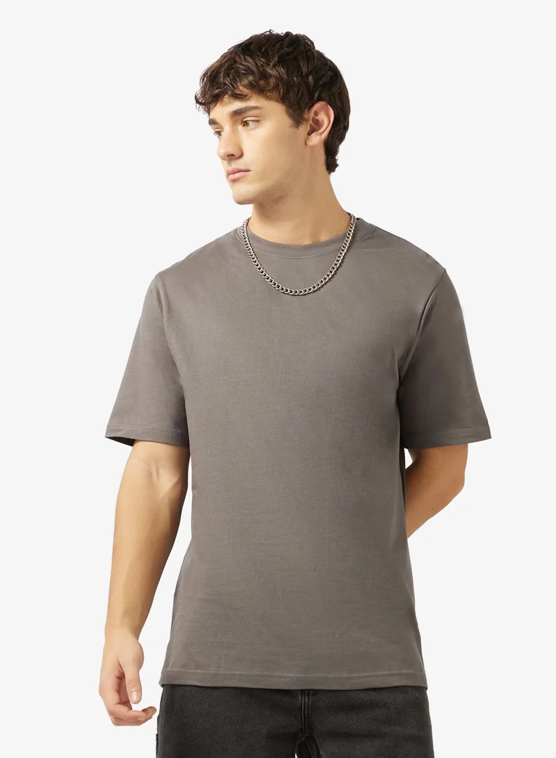 Seventy Five Basics Regular Fit T-Shirt